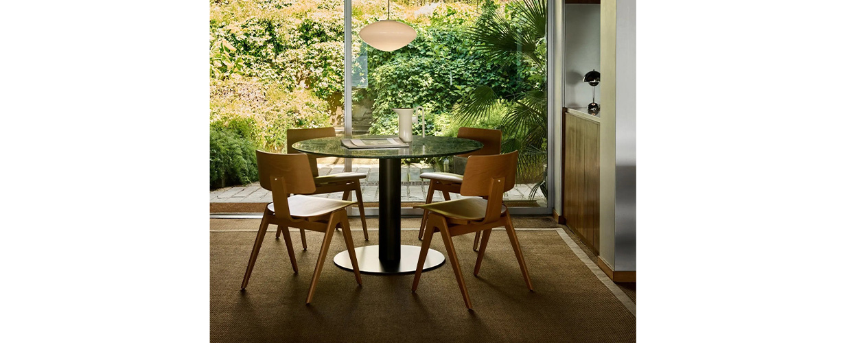 Ghế ăn Robin day chair